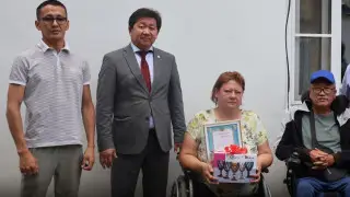 “Сложная информация“. В акимате прокомментировали скандальный подарок чемпионке