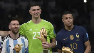 Килиан Мбаппе “оскорбил“ Лионеля Месси: известна причина