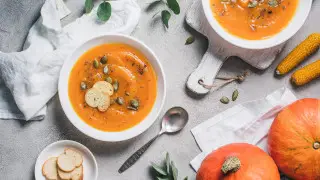 3 рецепта простых супов, которые стоит приготовить осенью