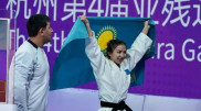 Токаев поздравил чемпионку Паралимпиады Науатбек