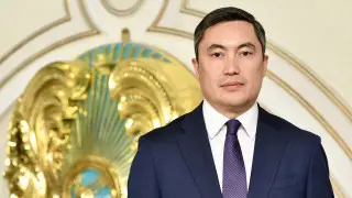 Олжас Сулейменов назначен послом в Швеции