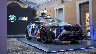 Новый BMW M5 стал сейфти-каром чемпионата MotoGP