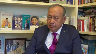 Токаев присвоил  звание “Халық қаһарманы“ экс-руководителю КНБ