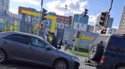 Драка на проезжей части в Астане попала на видео