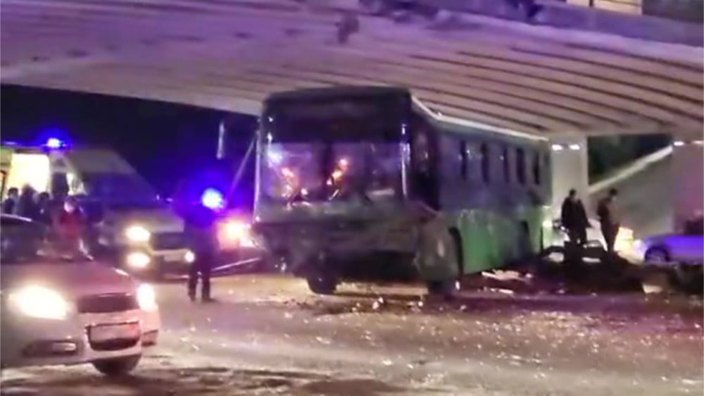 Порно видео настоящий в автобусе