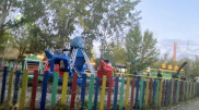 Кабинка аттракциона с людьми упала в парке Караганды