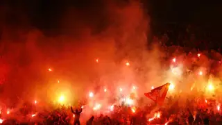 Стадион топ-клуба подожгли перед главным дерби страны