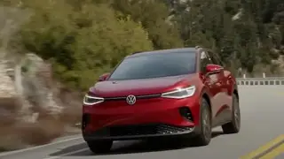 Volkswagen отозвал сто тысяч электрокаров и остановил завод. Мы узнали причину