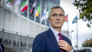 Йенс Столтенберг покинул пост главы НАТО
