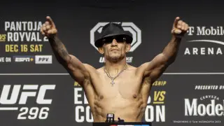 Тони Фергюсону предложили бой против непобежденного казахстанца