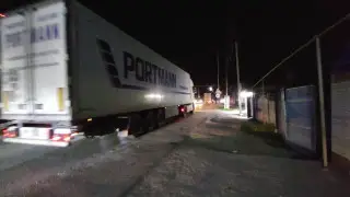 Жители Алматинской области пожаловались на езду большегрузов внутри поселка