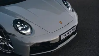 Легенда на новых скоростях: в Казахстане представлен гибридный Porsche 911