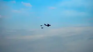 Сингапур поднял в небо истребители из-за угрозы взрыва пассажирского самолета