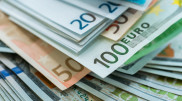 Доллар в Казахстане вырос еще на 2 тенге