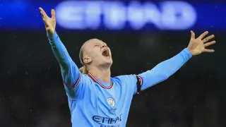 Самый дорогой игрок принес “МанСити“ разгромную победу в Лиге чемпионов