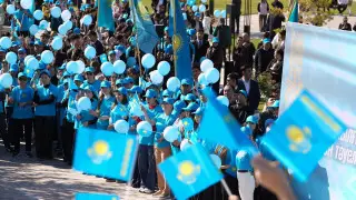 В Туркестане состоялась церемония поднятия государственного флага