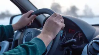 Водитель Toyota Alphard накатал штрафов на миллион в Актюбинской области