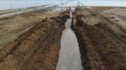 Паводковую воду пустили по 14-километровому каналу в Костанайской области: видео