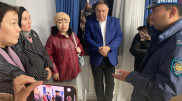 “Прыгали на голове, били ножом“. Родители избитых в Актобе школьников требуют наказать обидчиков