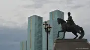 Памятник Кенесары хану демонтируют в Астане: названа причина