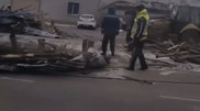 Сносит крыши, обрывает провода: ураганный ветер обрушился на Карагандинскую область