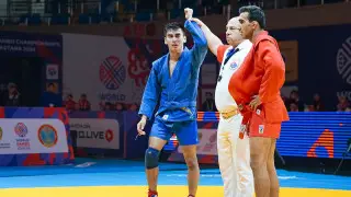 Казахстан завоевал второе золото на чемпионате мира по самбо