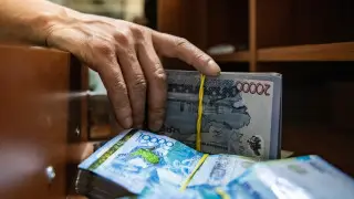 Почти 4 миллиарда задолжали работодатели казахстанцам