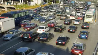 Как появляются пробки на пустой дороге, показали в эксперименте