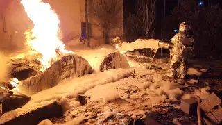 На АЗС в Кызылординской области вспыхнул пожар: пострадал работник