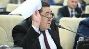 Фейковые тренды и ностальгия по “старой власти“ - депутат потребовал найти манипуляторов в соцсетях