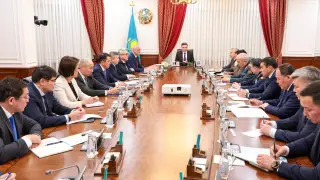 Ситуация вокруг Украины: премьер-министр Бектенов провел оперативное совещание