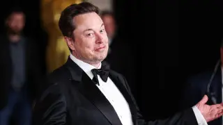 Компании Tesla запретили платить Илону Маску 56 миллиардов долларов