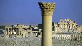 Сирийские правительственные войска покидают Пальмиру