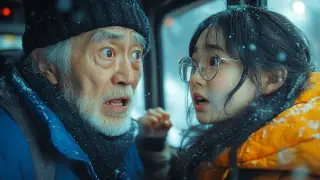 Напавшего на школьницу в автобусе мужчину задержали в Алматы