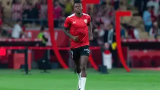 Главное открытие чемпионата Европы согласился перейти в “Барселону“