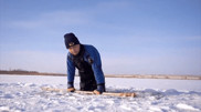 Как распознать опасный лед на водоеме и избежать трагедии
