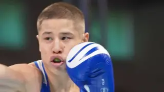 Бой казахстанца за золото чемпионата Азии с профи обернулся камбэком