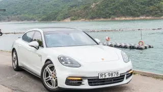 Porsche сокращает количество автосалонов в Китае из-за убытков