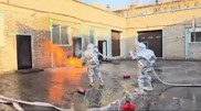 В центре Павлодара горит газгольдер - эвакуированы сотни людей