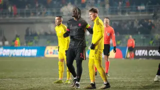 Супермен из Казахстана и крик о холоде: британские СМИ о “Челси“ в Алматы