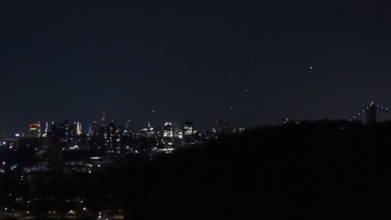 Кадр из видео; x.com/Kobe_for_3