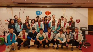 20 золотых: сборная Казахстана стала лидером чемпионата Азии по тяжелой атлетике