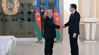 Премьер Азербайджана поблагодарил казахстанцев