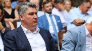 Данные exit-poll: действующий президент Хорватии может остаться на второй срок