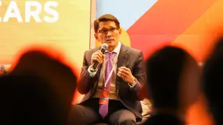 “Не проспать момент“. Почему деньги не спешат приходить в Казнет