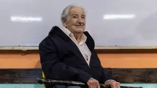 Самый бедный президент в мире отказался от лечения рака