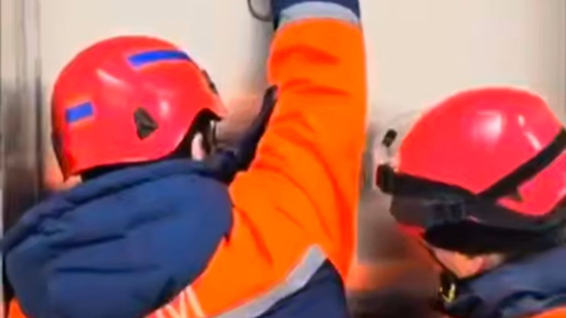 Кадры из видео