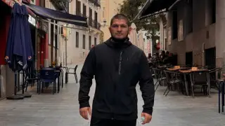 Фанаты Хабиба “напали“ на авиакомпанию из-за инцидента на борту