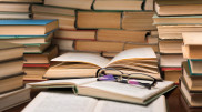 Благотворительную организацию оштрафовали на полмиллиона тенге из-за книг