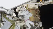 Астронавты NASA впервые за семь месяцев покинули МКС